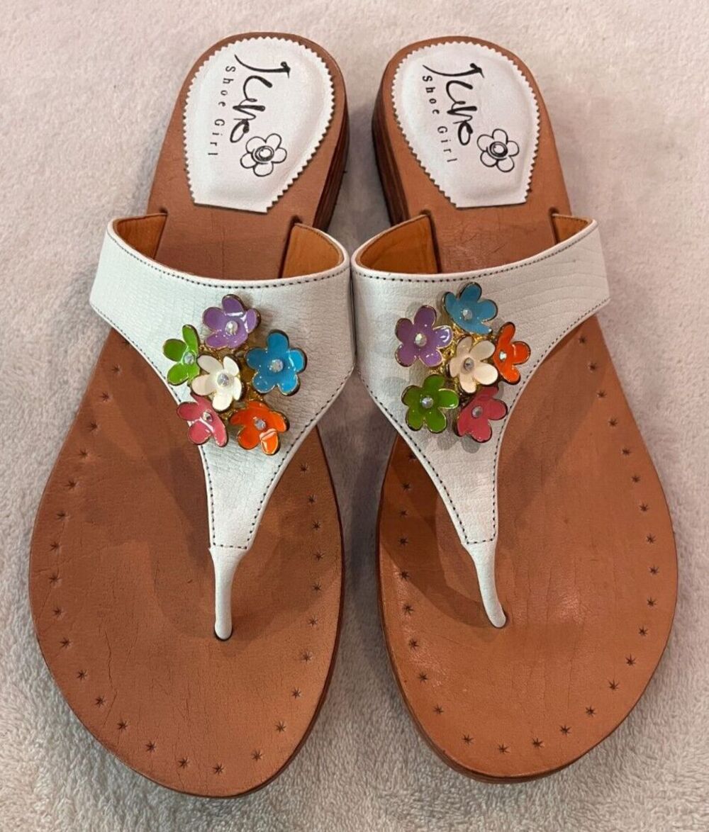 Juno Shoe Girl White Leather Thongs Flip Flops Sandals Maya Flowers Size 10 / 40